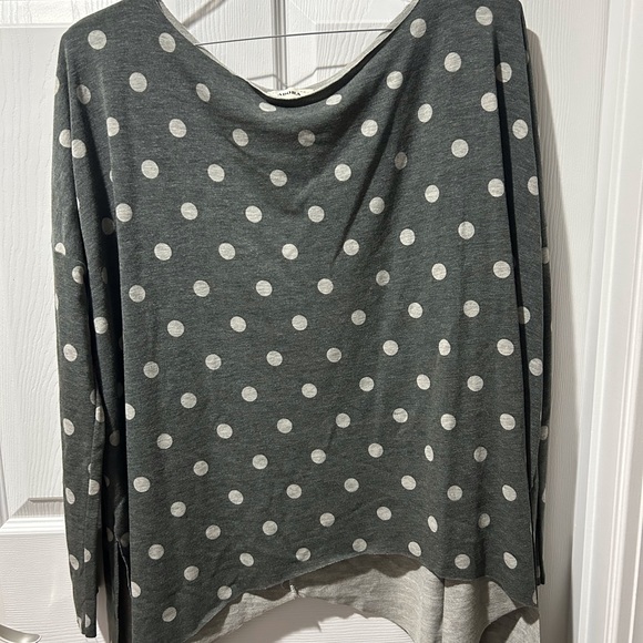 ADORA Tops - ADORA size Large Polka Dot NWOT top